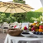 Hotel Prata 3*