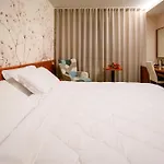 Prata ホテル プラータ・ディ・ポルデノーネ