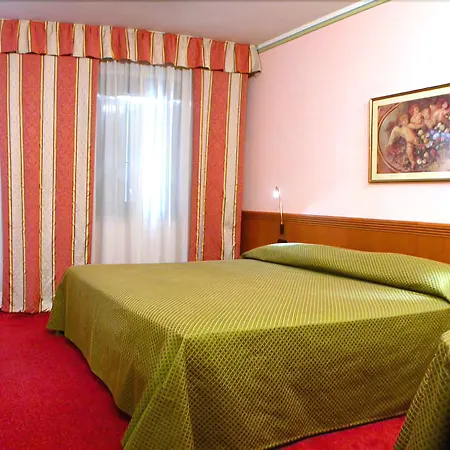Hotel Prata Prata Di Pordenone